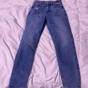 american eagle mom jeans